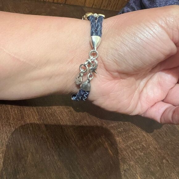 Lucky Brand Two Tone NAVY BLUE Leather Corded Bracelet Toggle metal festival - Picture 3 of 5